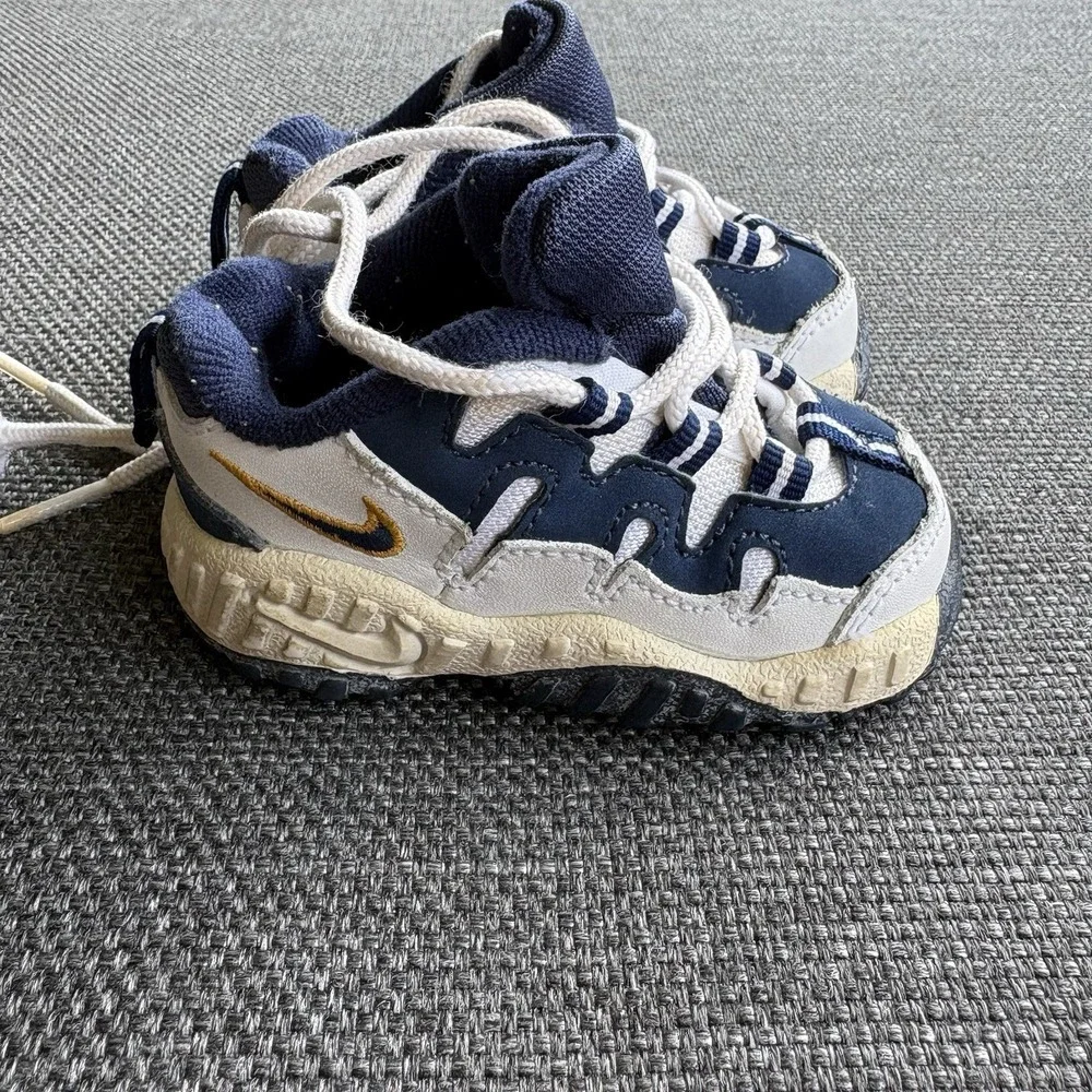 Vintage 1998 Nike Air Windtrailia Baby Toddler Shoes 2C Navy White 850104-141
